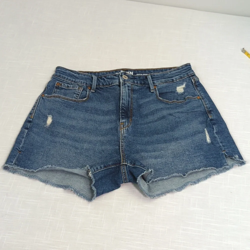 Denizen Levi's high-rise shorts, jean denim cut offs, women's size 10 / 30 - Picture 2 of 15